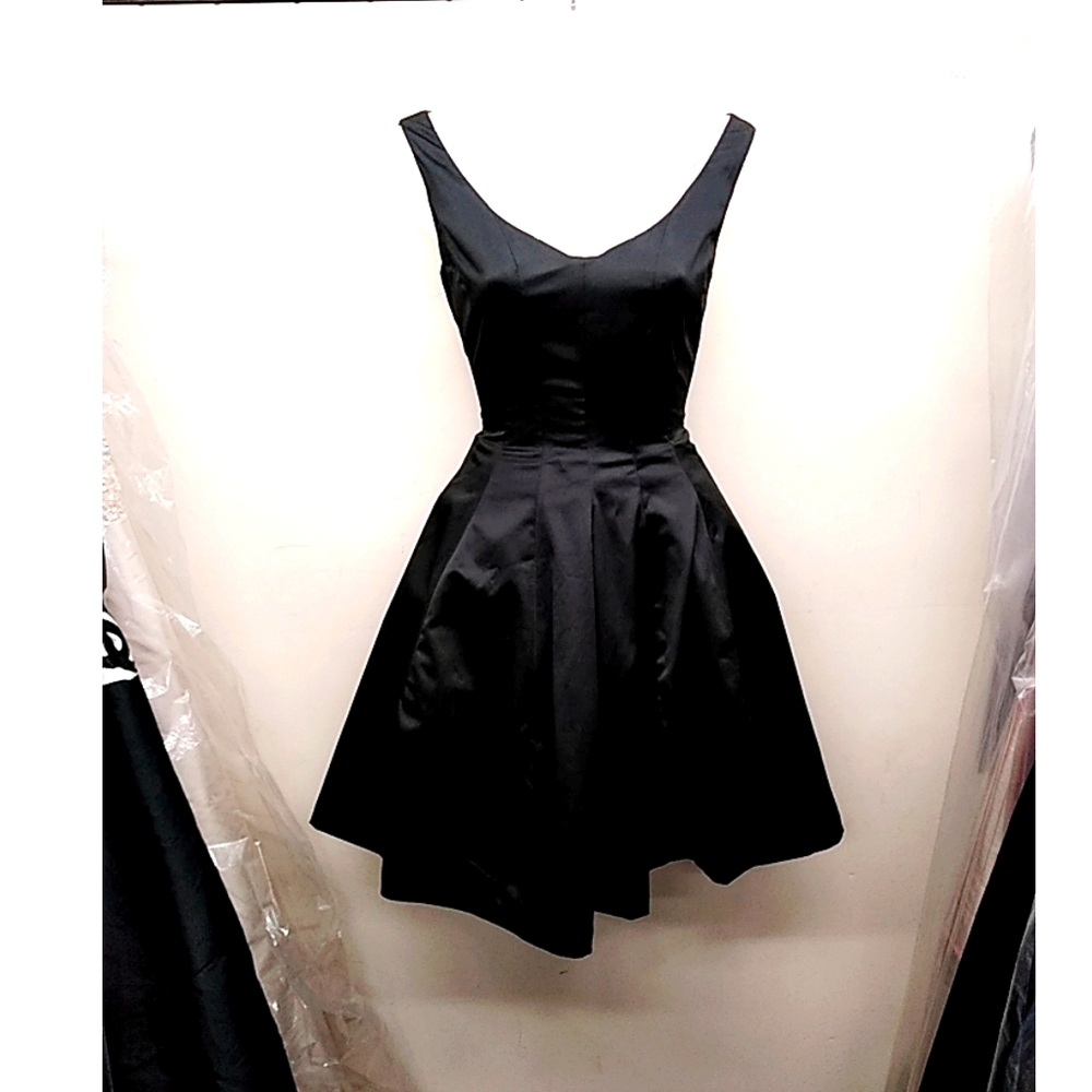 L'ÉCOLE DES FEMMES DRESS